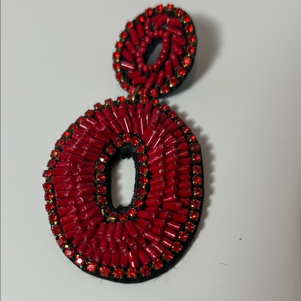 Elegant Red Beaded Earrings - Picture 8 of 11